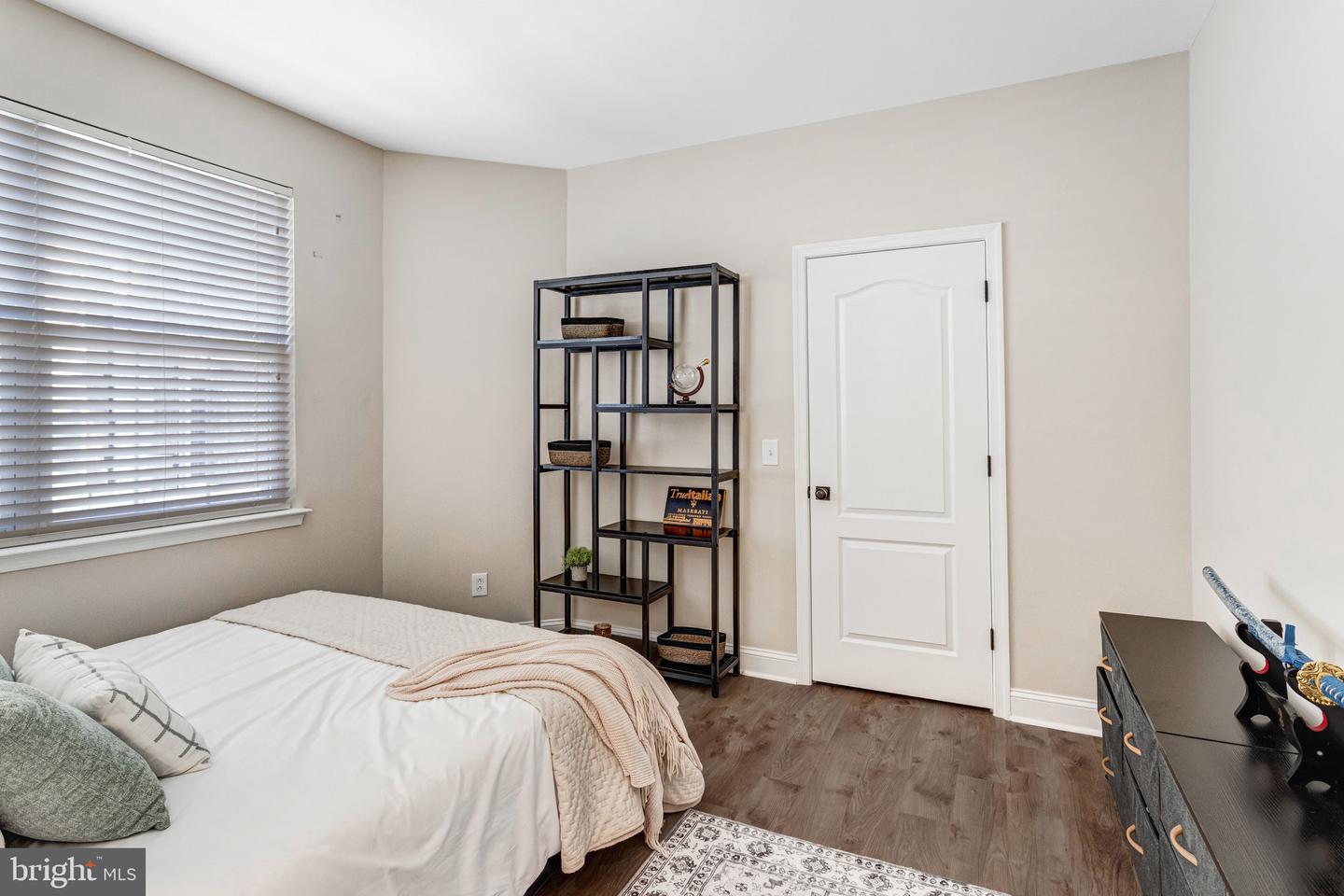 13804 GREENDALE DR, WOODBRIDGE, Virginia 22191, 4 Bedrooms Bedrooms, ,2 BathroomsBathrooms,Residential,For sale,13804 GREENDALE DR,VAPW2113784 MLS # VAPW2113784