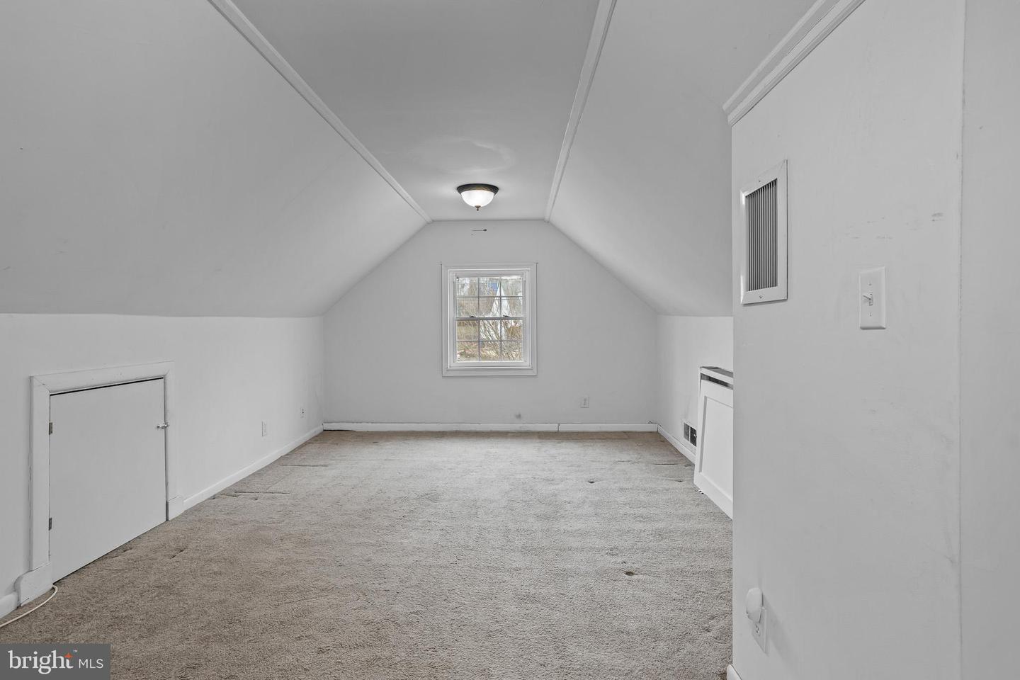 6028 RIXEY DR, ALEXANDRIA, Virginia 22303, 2 Bedrooms Bedrooms, ,1 BathroomBathrooms,Residential,For sale,6028 RIXEY DR,VAFX2294264 MLS # VAFX2294264