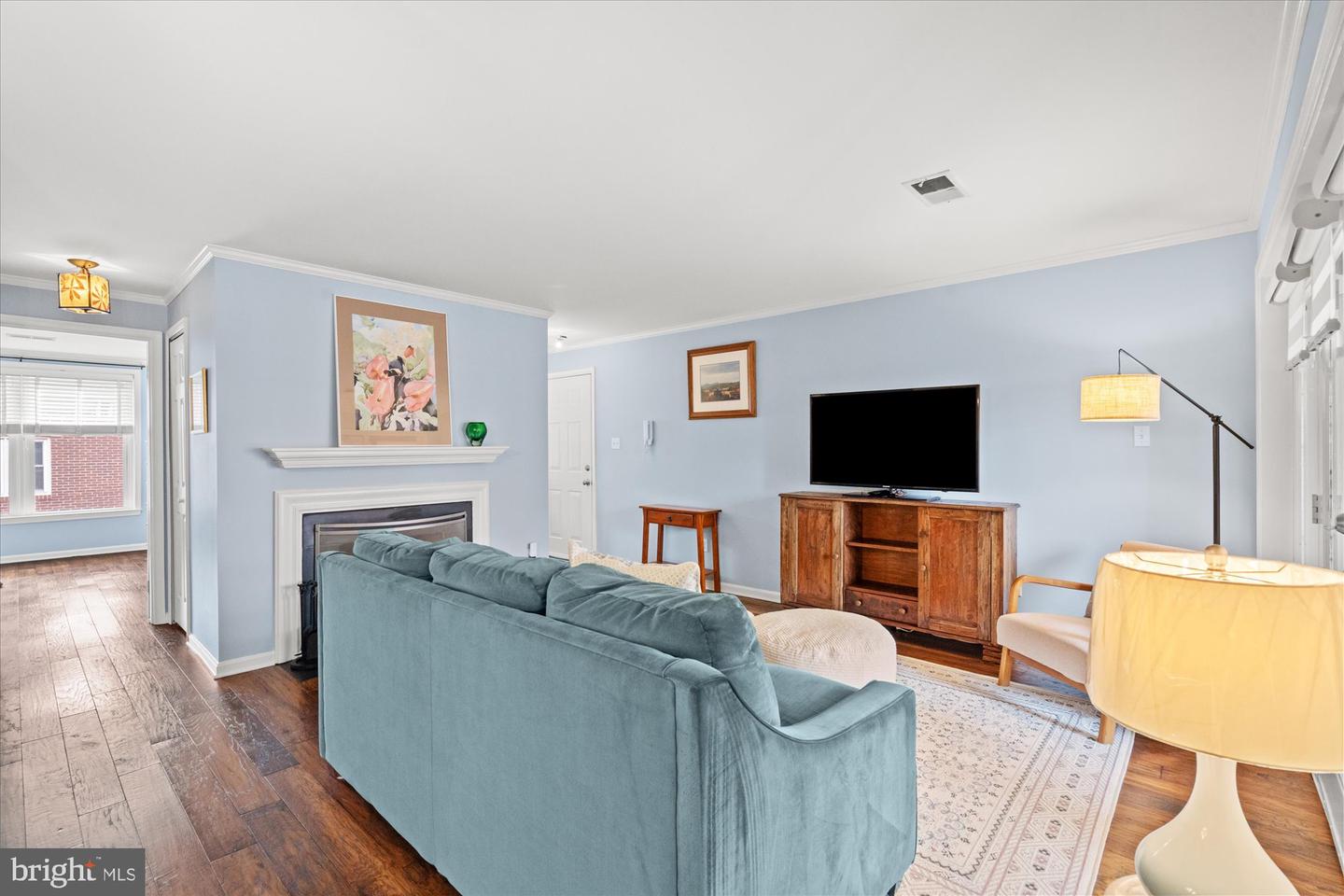 560 N WEST ST, ALEXANDRIA, Virginia 22314, 2 Bedrooms Bedrooms, ,1 BathroomBathrooms,Residential,For sale,560 N WEST ST,VAAX2054816 MLS # VAAX2054816