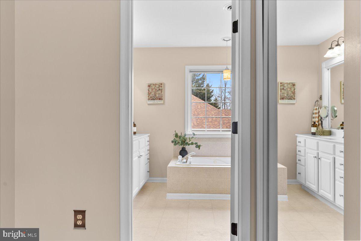 101 WINSLOW CT, WINCHESTER, Virginia 22602, 4 Bedrooms Bedrooms, 13 Rooms Rooms,2 BathroomsBathrooms,Residential,For sale,101 WINSLOW CT,VAFV2039962 MLS # VAFV2039962