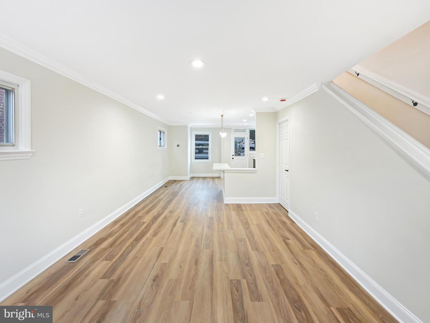 4649 H ST SE, WASHINGTON, District Of Columbia 20019, 3 Bedrooms Bedrooms, ,2 BathroomsBathrooms,Residential,For sale,4649 H ST SE,DCDC2249118 MLS # DCDC2249118