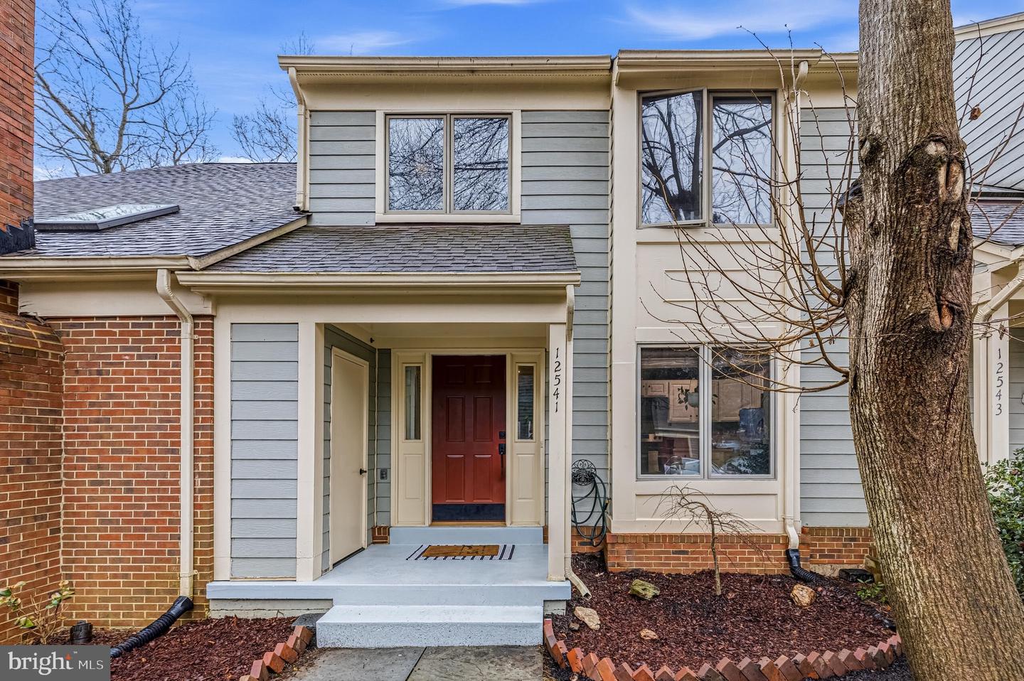 12541 N LAKE CT, FAIRFAX, Virginia 22033, 3 Bedrooms Bedrooms, ,3 BathroomsBathrooms,Residential,For sale,12541 N LAKE CT,VAFX2294260 MLS # VAFX2294260