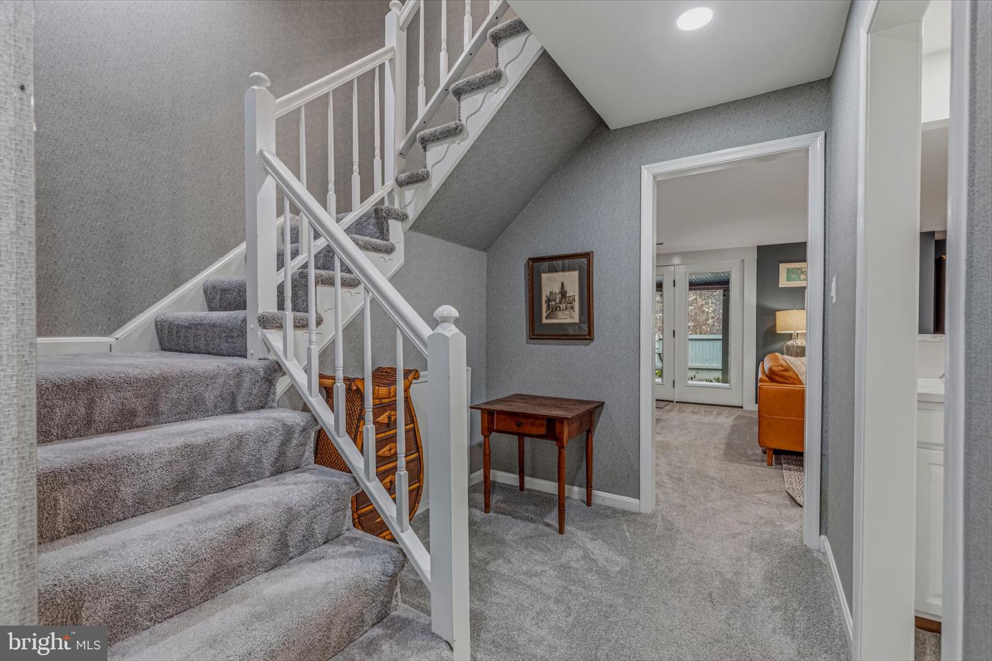 12541 N LAKE CT, FAIRFAX, Virginia 22033, 3 Bedrooms Bedrooms, ,3 BathroomsBathrooms,Residential,For sale,12541 N LAKE CT,VAFX2294260 MLS # VAFX2294260