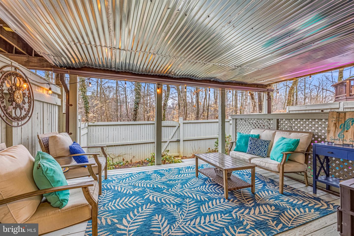 12541 N LAKE CT, FAIRFAX, Virginia 22033, 3 Bedrooms Bedrooms, ,3 BathroomsBathrooms,Residential,For sale,12541 N LAKE CT,VAFX2294260 MLS # VAFX2294260