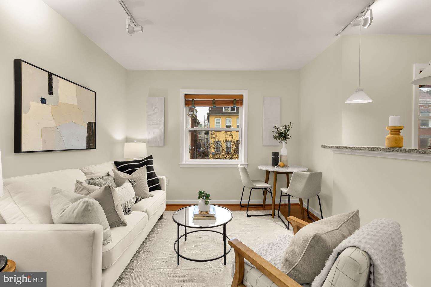 3534 10TH ST NW #200, WASHINGTON, District Of Columbia 20010, 1 Bedroom Bedrooms, ,1 BathroomBathrooms,Residential,For sale,3534 10TH ST NW #200,DCDC2249104 MLS # DCDC2249104