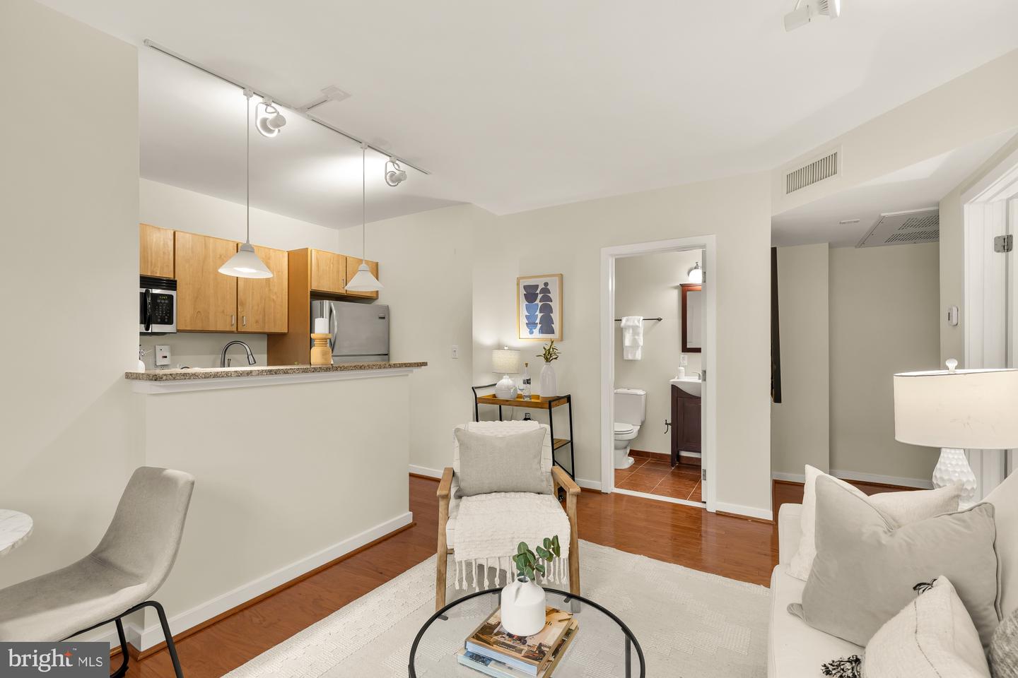 3534 10TH ST NW #200, WASHINGTON, District Of Columbia 20010, 1 Bedroom Bedrooms, ,1 BathroomBathrooms,Residential,For sale,3534 10TH ST NW #200,DCDC2249104 MLS # DCDC2249104