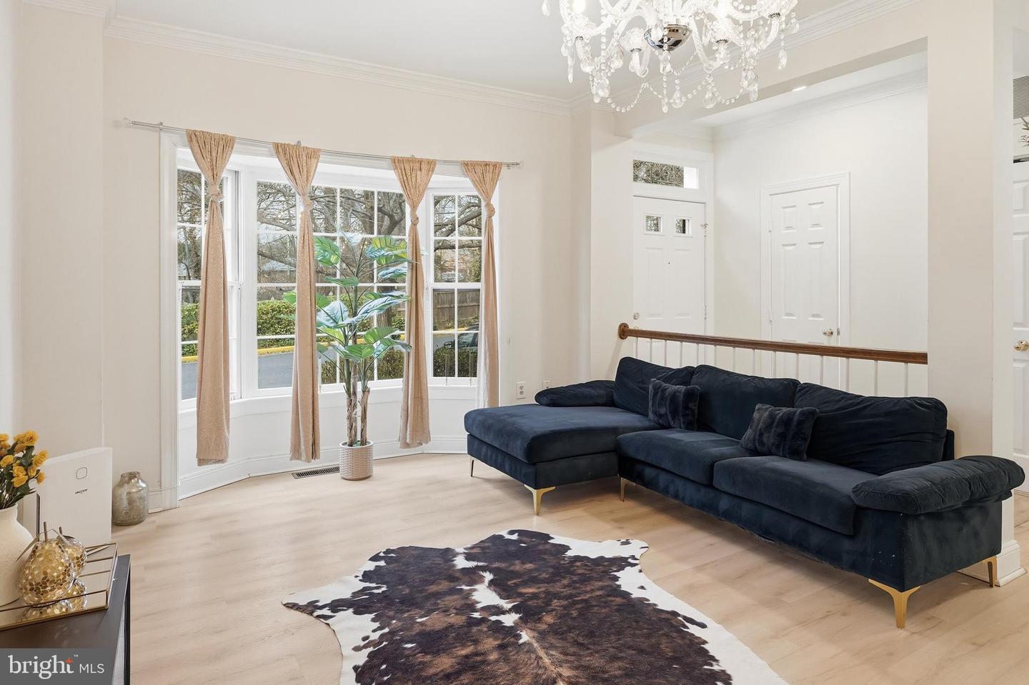 6524 MILVA LN, SPRINGFIELD, Virginia 22150, 3 Bedrooms Bedrooms, ,2 BathroomsBathrooms,Residential,For sale,6524 MILVA LN,VAFX2294288 MLS # VAFX2294288