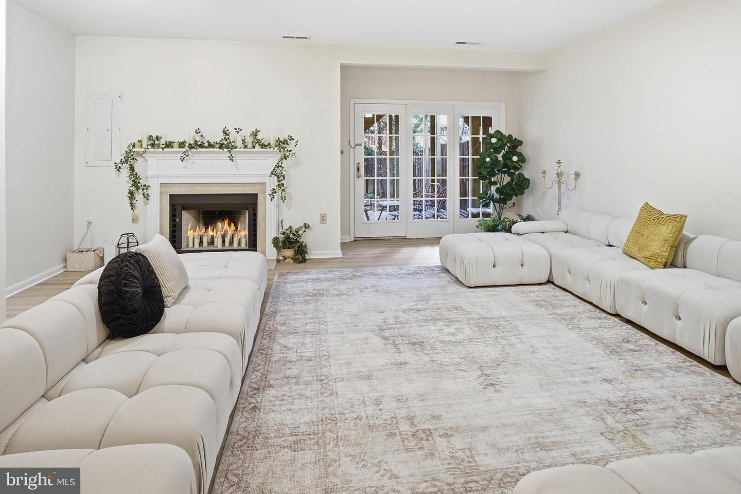 6524 MILVA LN, SPRINGFIELD, Virginia 22150, 3 Bedrooms Bedrooms, ,2 BathroomsBathrooms,Residential,For sale,6524 MILVA LN,VAFX2294288 MLS # VAFX2294288