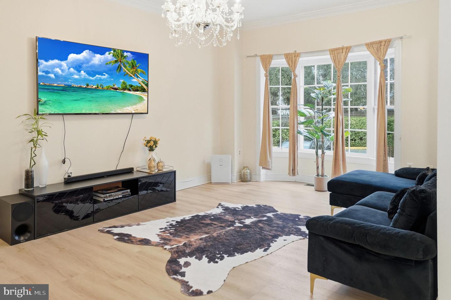 6524 MILVA LN, SPRINGFIELD, Virginia 22150, 3 Bedrooms Bedrooms, ,2 BathroomsBathrooms,Residential,For sale,6524 MILVA LN,VAFX2294288 MLS # VAFX2294288