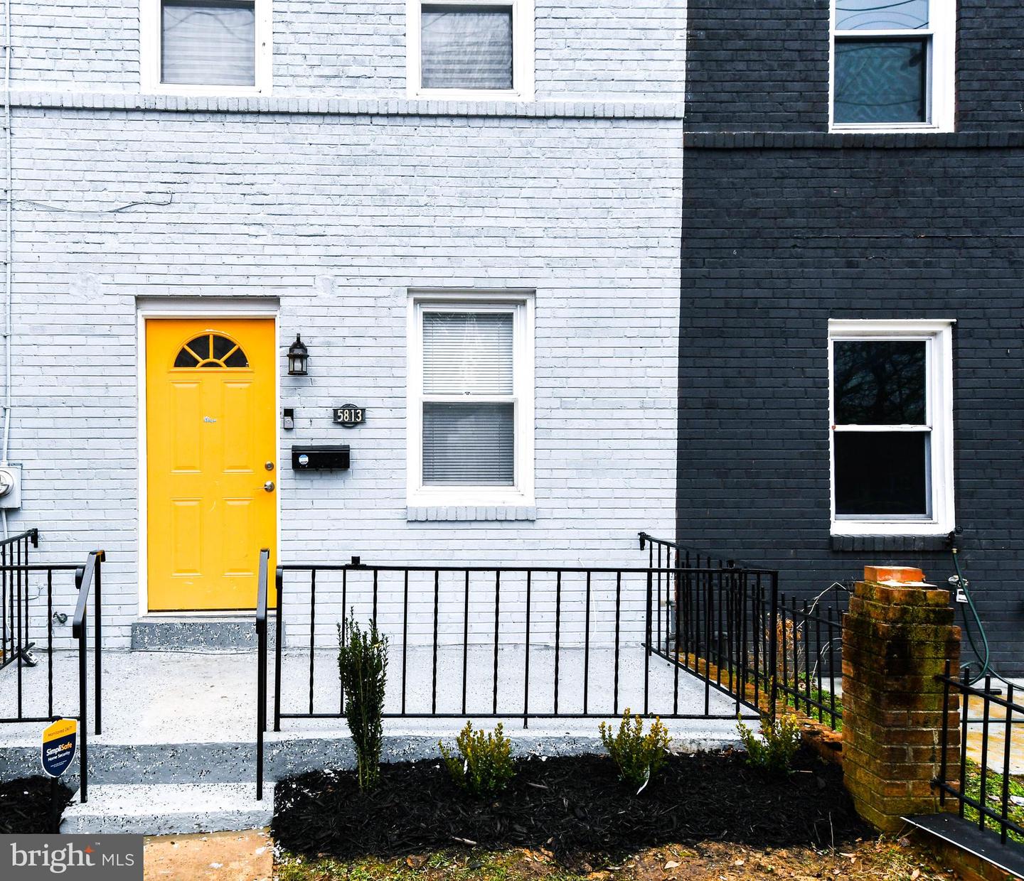 5813 DIX ST NE, WASHINGTON, District Of Columbia 20019, 4 Bedrooms Bedrooms, ,2 BathroomsBathrooms,Residential,For sale,5813 DIX ST NE,DCDC2249156 MLS # DCDC2249156