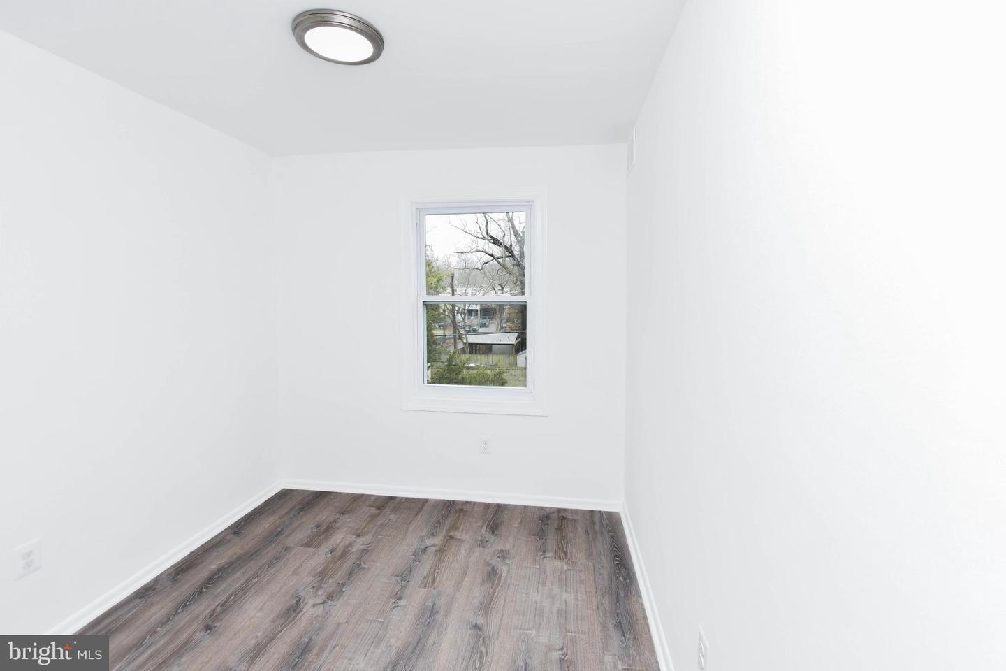 5813 DIX ST NE, WASHINGTON, District Of Columbia 20019, 4 Bedrooms Bedrooms, ,2 BathroomsBathrooms,Residential,For sale,5813 DIX ST NE,DCDC2249156 MLS # DCDC2249156