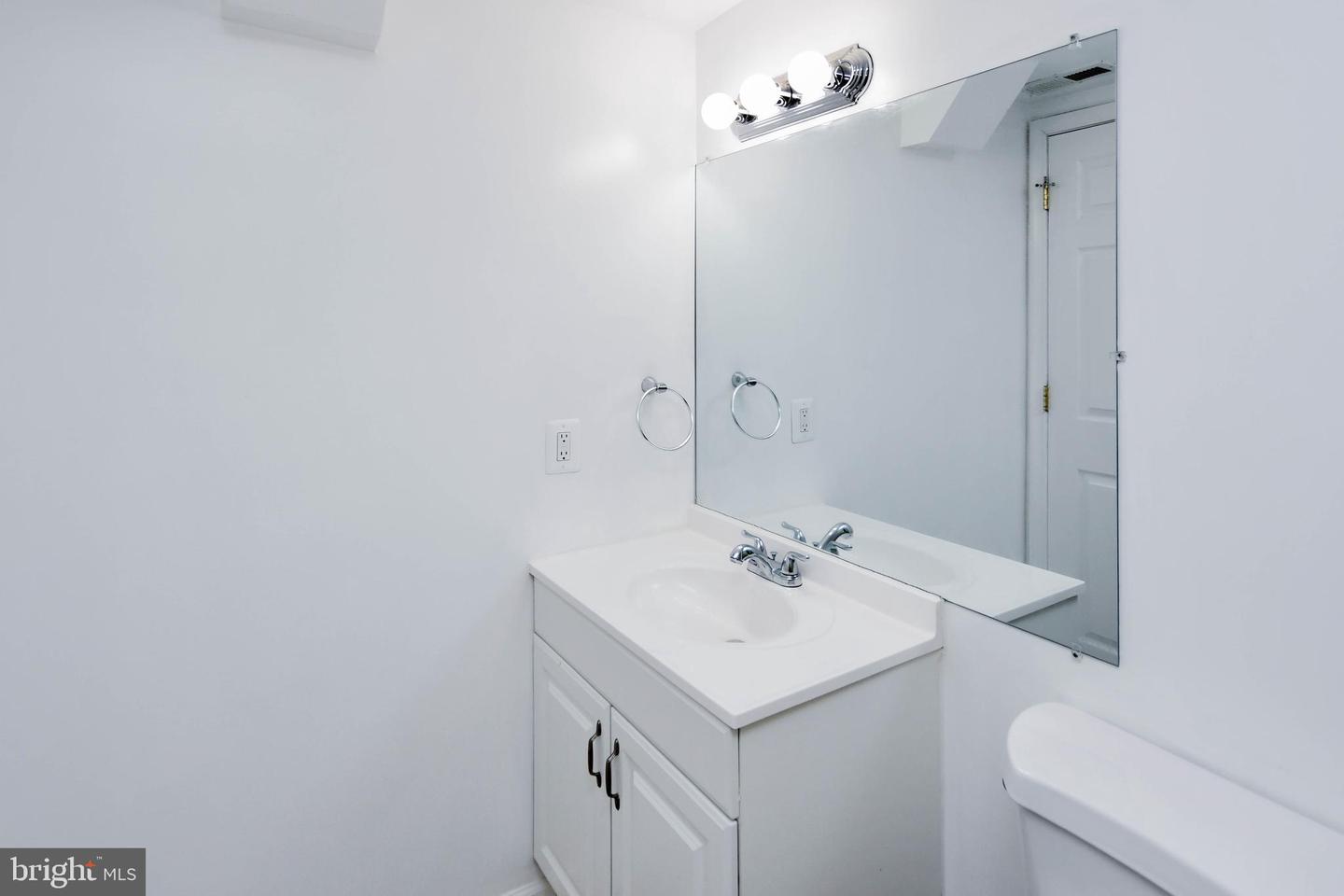 5813 DIX ST NE, WASHINGTON, District Of Columbia 20019, 4 Bedrooms Bedrooms, ,2 BathroomsBathrooms,Residential,For sale,5813 DIX ST NE,DCDC2249156 MLS # DCDC2249156