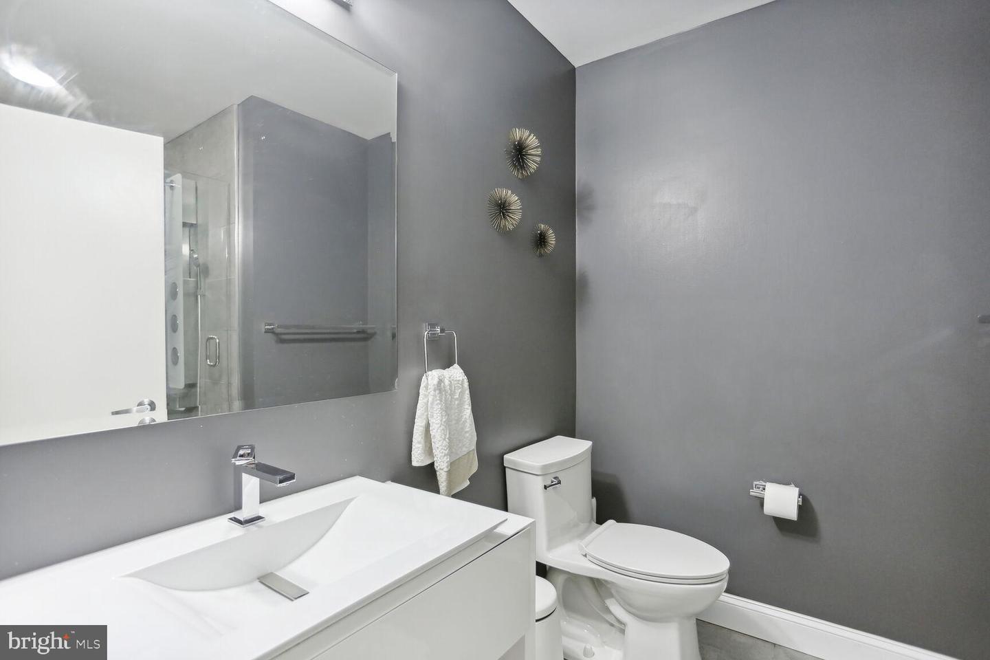 1700 KALORAMA RD NW #312, WASHINGTON, District Of Columbia 20009, 2 Bedrooms Bedrooms, ,2 BathroomsBathrooms,Residential,For sale,1700 KALORAMA RD NW #312,DCDC2249176 MLS # DCDC2249176