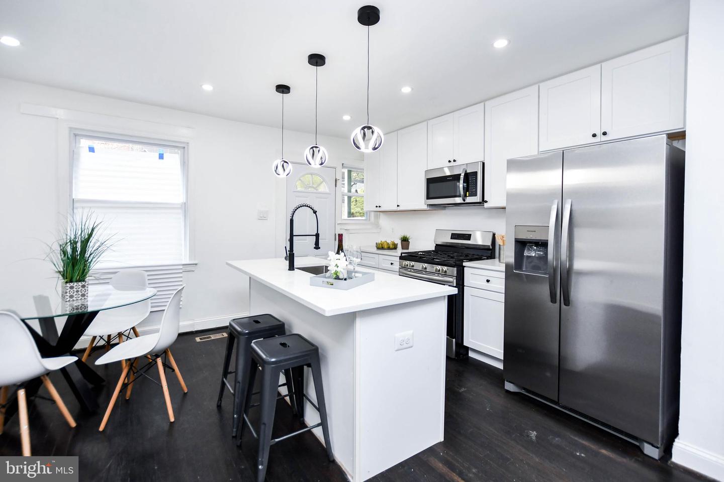 4010 SOUTHERN AVE SE, WASHINGTON, District Of Columbia 20020, 4 Bedrooms Bedrooms, ,2 BathroomsBathrooms,Residential,For sale,4010 SOUTHERN AVE SE,DCDC2249184 MLS # DCDC2249184