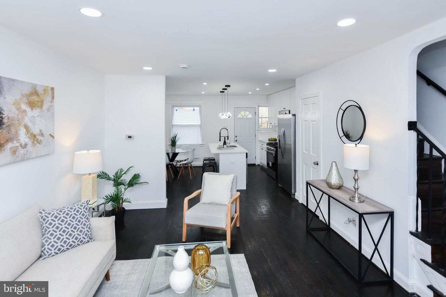 4010 SOUTHERN AVE SE, WASHINGTON, District Of Columbia 20020, 4 Bedrooms Bedrooms, ,2 BathroomsBathrooms,Residential,For sale,4010 SOUTHERN AVE SE,DCDC2249184 MLS # DCDC2249184