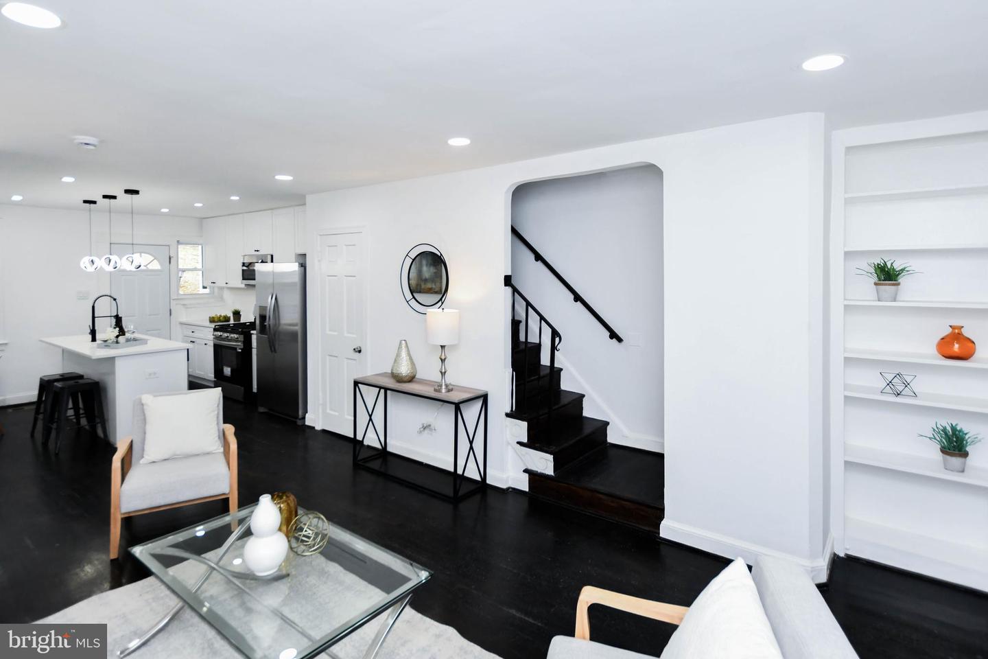 4010 SOUTHERN AVE SE, WASHINGTON, District Of Columbia 20020, 4 Bedrooms Bedrooms, ,2 BathroomsBathrooms,Residential,For sale,4010 SOUTHERN AVE SE,DCDC2249184 MLS # DCDC2249184