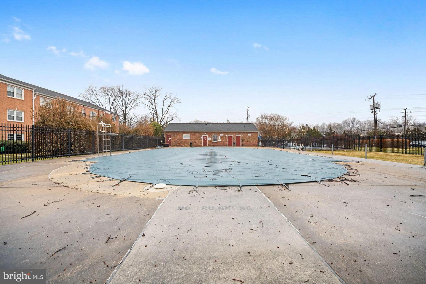 9481 FAIRFAX BLVD #203, FAIRFAX, Virginia 22031, 1 Bedroom Bedrooms, 4 Rooms Rooms,1 BathroomBathrooms,Residential,For sale,9481 FAIRFAX BLVD #203,VAFC2007888 MLS # VAFC2007888