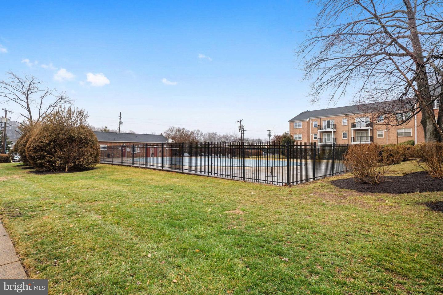 9481 FAIRFAX BLVD #203, FAIRFAX, Virginia 22031, 1 Bedroom Bedrooms, 4 Rooms Rooms,1 BathroomBathrooms,Residential,For sale,9481 FAIRFAX BLVD #203,VAFC2007888 MLS # VAFC2007888