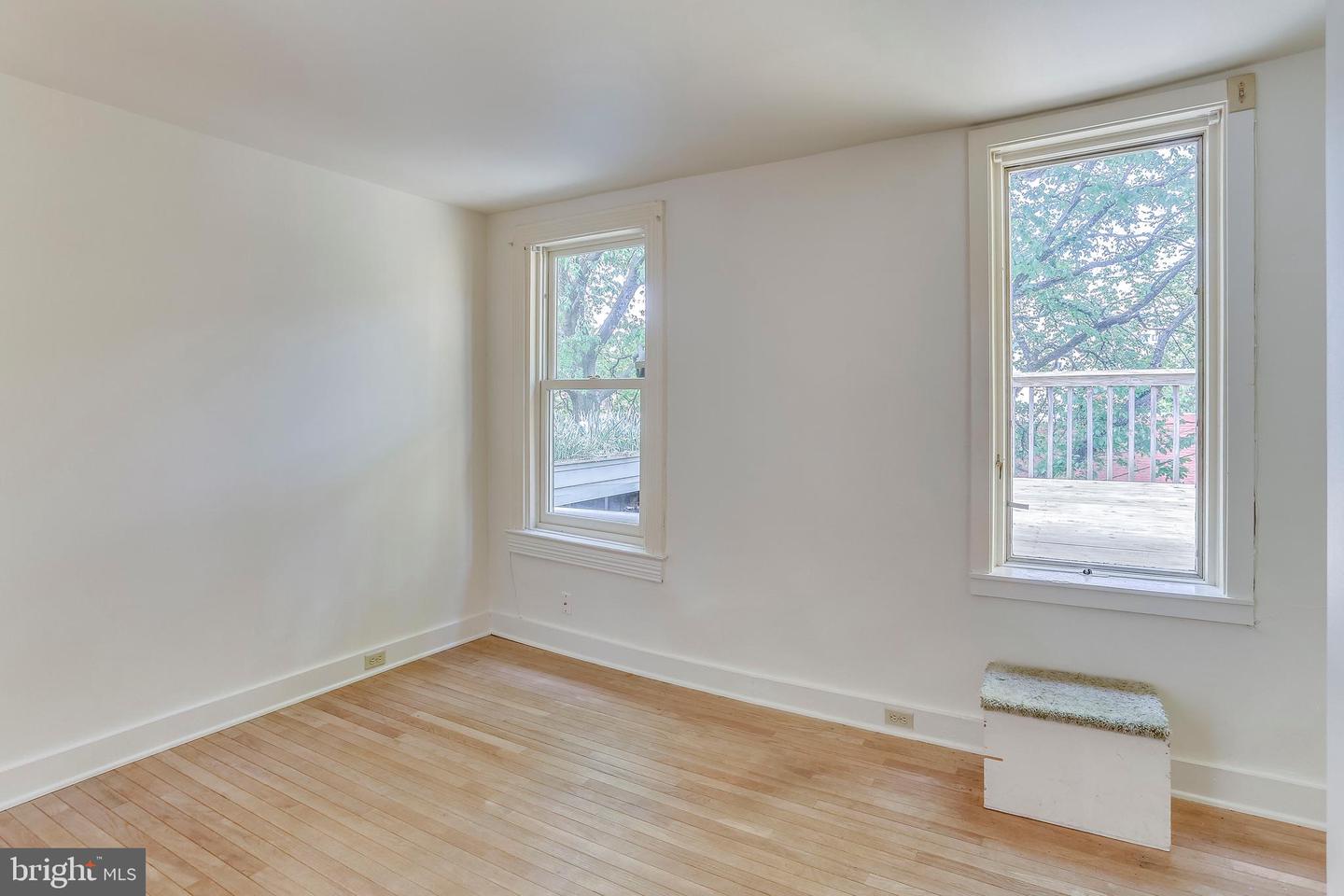 1824 16TH ST NW, WASHINGTON, District Of Columbia 20009, 4 Bedrooms Bedrooms, ,2 BathroomsBathrooms,Residential,For sale,1824 16TH ST NW,DCDC2249150 MLS # DCDC2249150