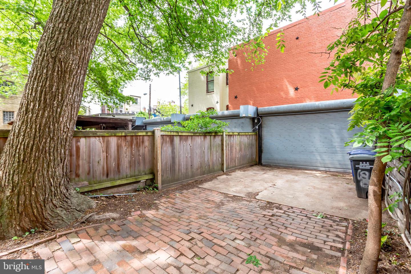 1824 16TH ST NW, WASHINGTON, District Of Columbia 20009, 4 Bedrooms Bedrooms, ,2 BathroomsBathrooms,Residential,For sale,1824 16TH ST NW,DCDC2249150 MLS # DCDC2249150