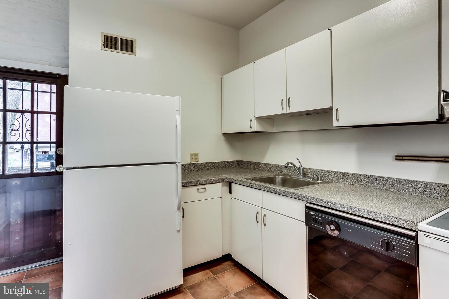 1824 16TH ST NW, WASHINGTON, District Of Columbia 20009, 4 Bedrooms Bedrooms, ,2 BathroomsBathrooms,Residential,For sale,1824 16TH ST NW,DCDC2249150 MLS # DCDC2249150