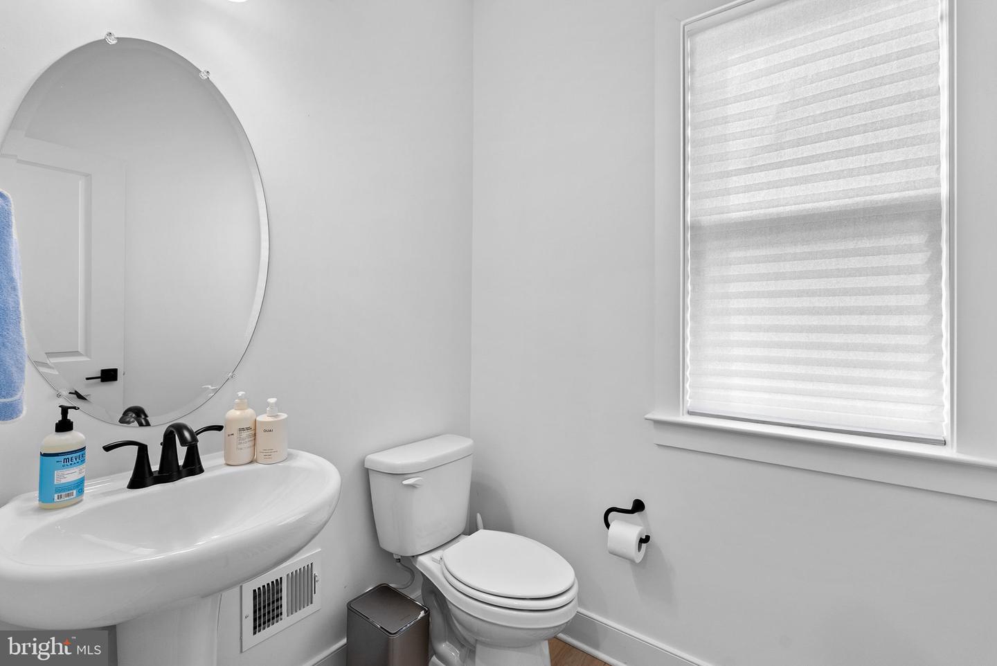 19738 PEACH FLOWER TER, ASHBURN, Virginia 20147, 4 Bedrooms Bedrooms, ,3 BathroomsBathrooms,Residential,For sale,19738 PEACH FLOWER TER,VALO2117458 MLS # VALO2117458