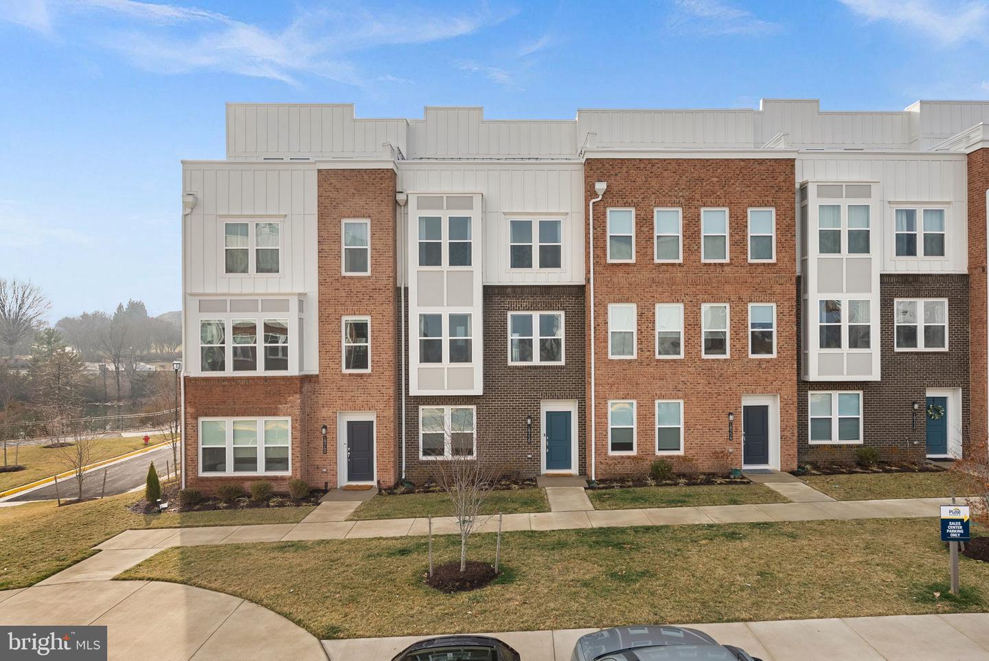 19738 PEACH FLOWER TER, ASHBURN, Virginia 20147, 4 Bedrooms Bedrooms, ,3 BathroomsBathrooms,Residential,For sale,19738 PEACH FLOWER TER,VALO2117458 MLS # VALO2117458