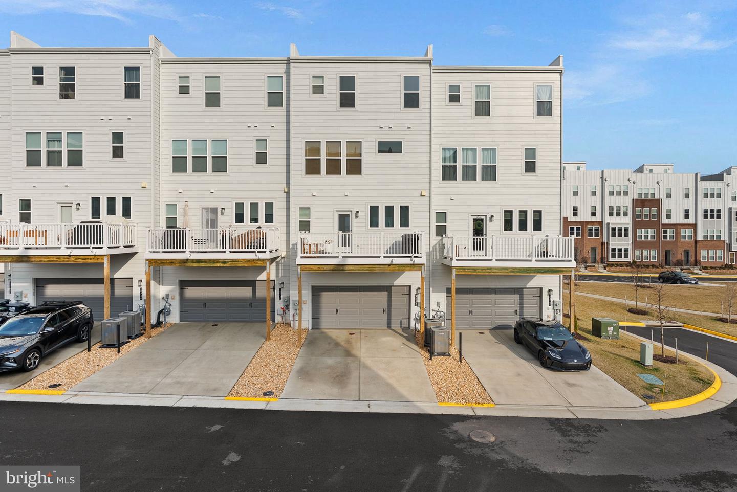 19738 PEACH FLOWER TER, ASHBURN, Virginia 20147, 4 Bedrooms Bedrooms, ,3 BathroomsBathrooms,Residential,For sale,19738 PEACH FLOWER TER,VALO2117458 MLS # VALO2117458