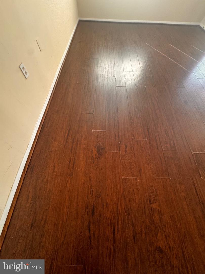 12701 LOTTE DR #301, WOODBRIDGE, Virginia 22192, 1 Bedroom Bedrooms, ,1 BathroomBathrooms,Residential,For sale,12701 LOTTE DR #301,VAPW2113830 MLS # VAPW2113830