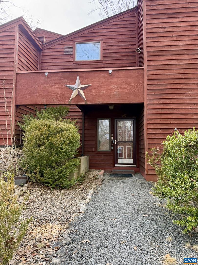 670 BABER LN, SCOTTSVILLE, Virginia 24590, 3 Bedrooms Bedrooms, ,4 BathroomsBathrooms,Residential,For sale,670 BABER LN,674011 MLS # 674011