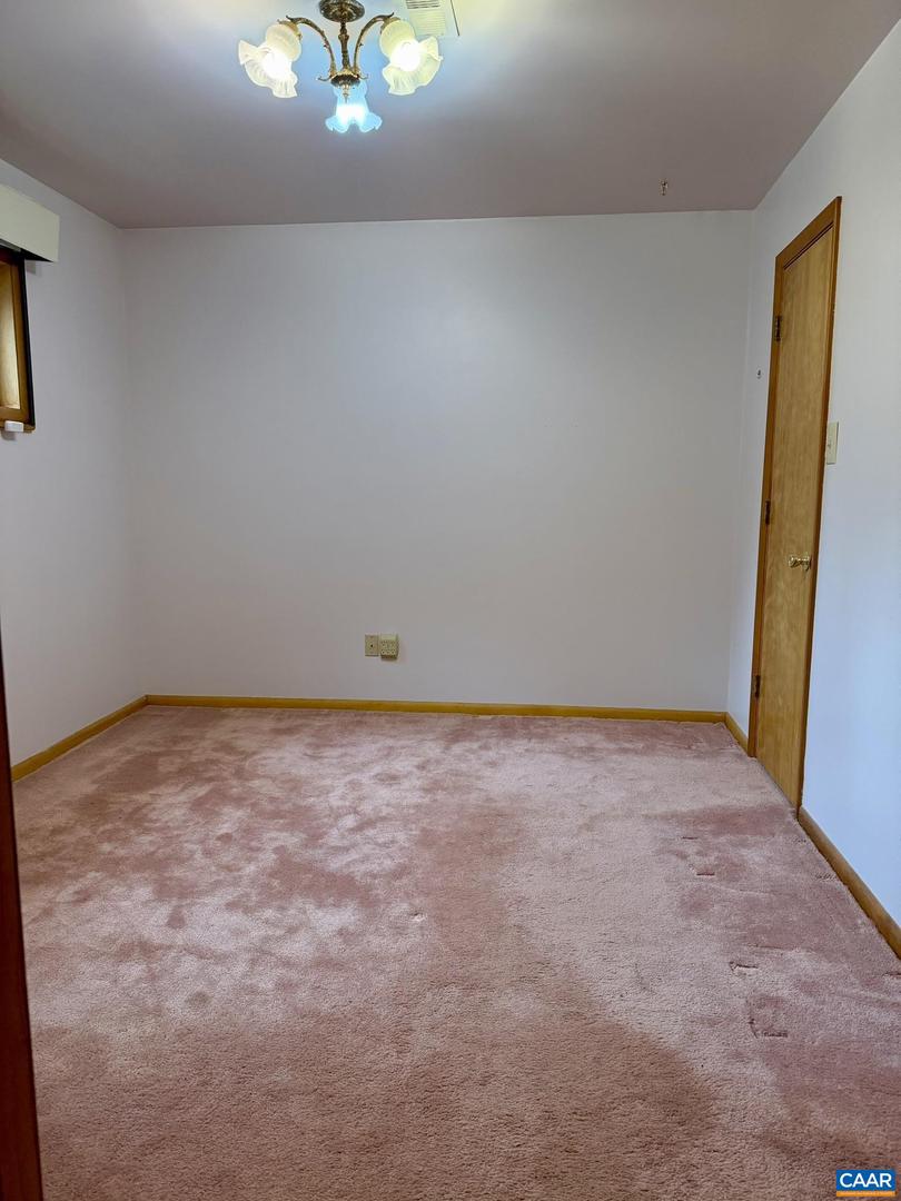 670 BABER LN, SCOTTSVILLE, Virginia 24590, 3 Bedrooms Bedrooms, ,4 BathroomsBathrooms,Residential,For sale,670 BABER LN,674011 MLS # 674011