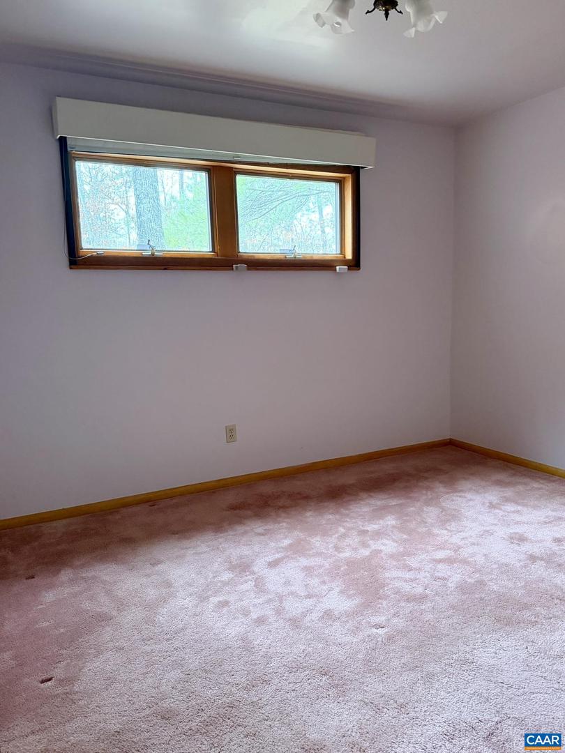 670 BABER LN, SCOTTSVILLE, Virginia 24590, 3 Bedrooms Bedrooms, ,4 BathroomsBathrooms,Residential,For sale,670 BABER LN,674011 MLS # 674011