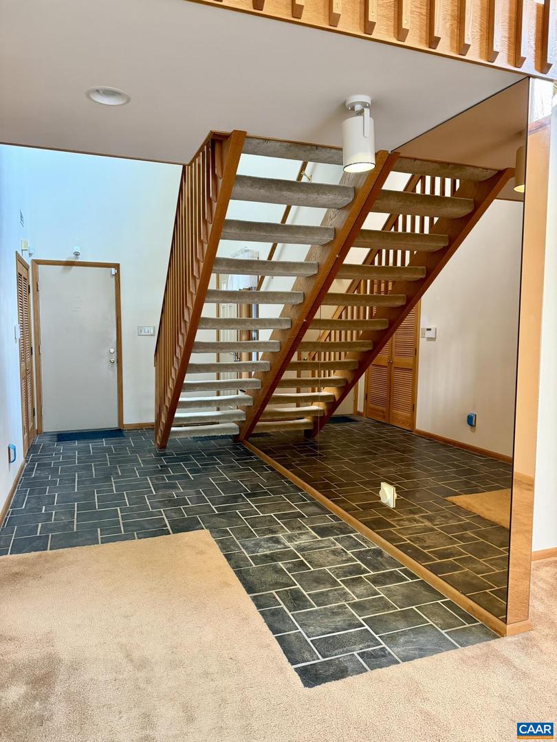 670 BABER LN, SCOTTSVILLE, Virginia 24590, 3 Bedrooms Bedrooms, ,4 BathroomsBathrooms,Residential,For sale,670 BABER LN,674011 MLS # 674011