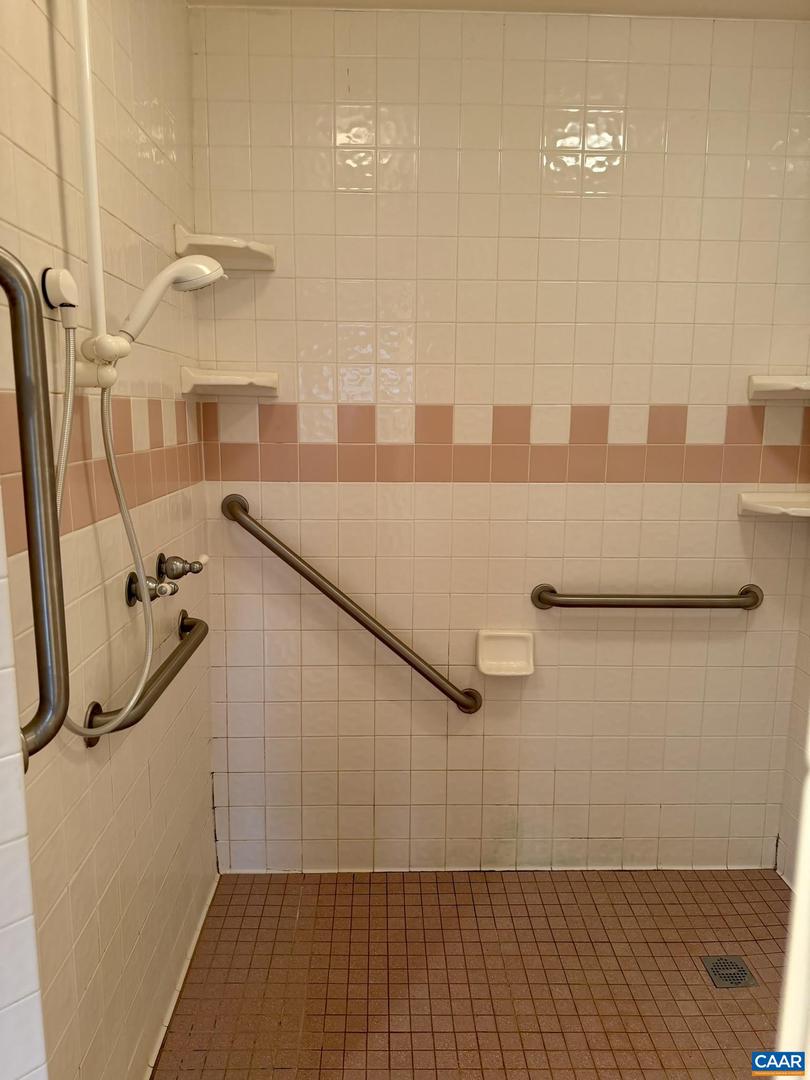 670 BABER LN, SCOTTSVILLE, Virginia 24590, 3 Bedrooms Bedrooms, ,4 BathroomsBathrooms,Residential,For sale,670 BABER LN,674011 MLS # 674011