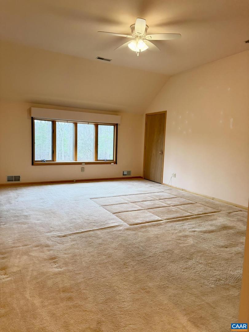 670 BABER LN, SCOTTSVILLE, Virginia 24590, 3 Bedrooms Bedrooms, ,4 BathroomsBathrooms,Residential,For sale,670 BABER LN,674011 MLS # 674011