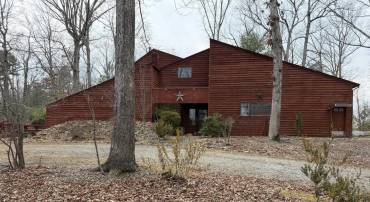 670 BABER LN, SCOTTSVILLE, Virginia 24590, 3 Bedrooms Bedrooms, ,4 BathroomsBathrooms,Residential,For sale,670 BABER LN,674011 MLS # 674011