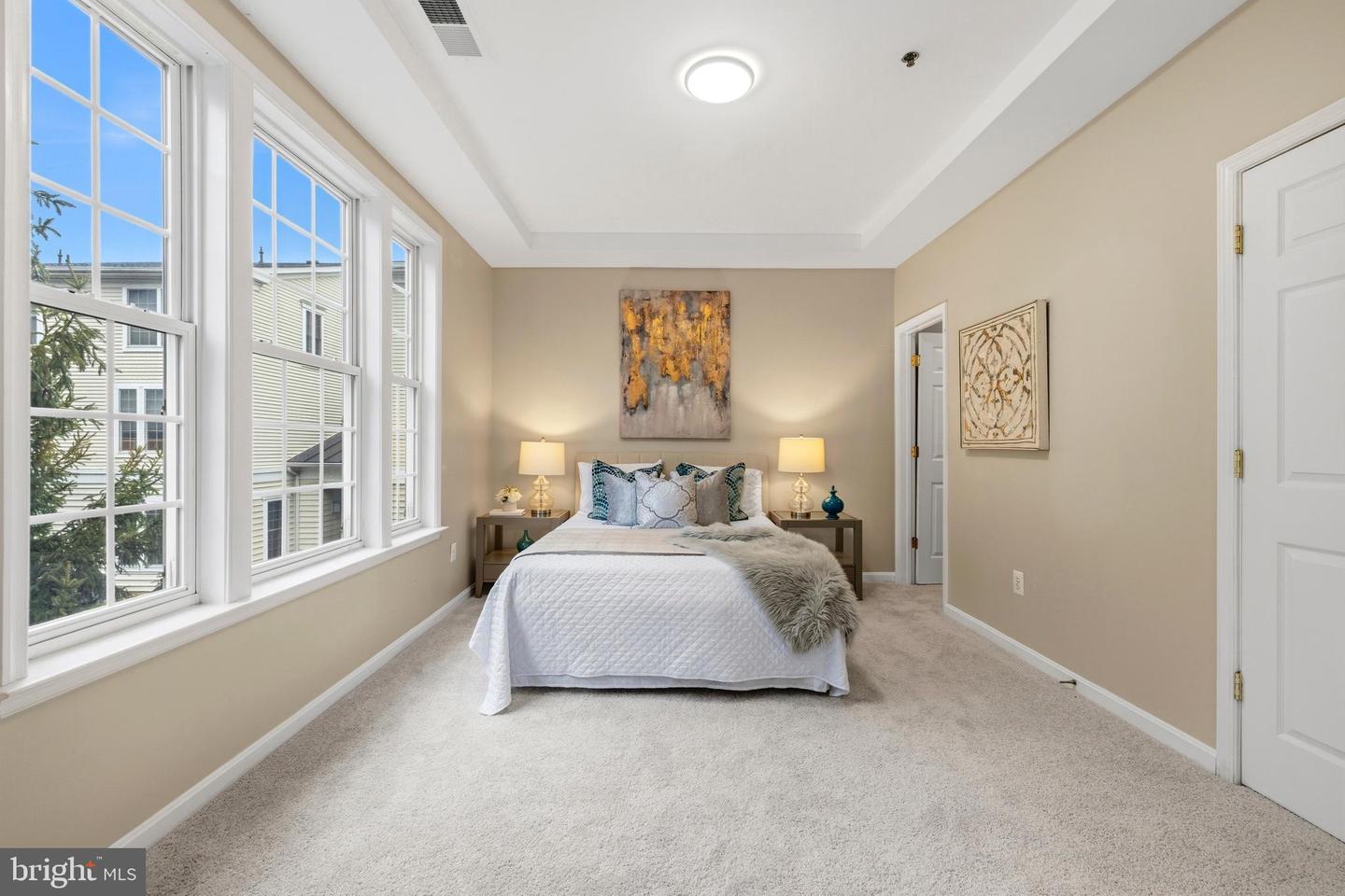 7122 HUNTLEY CREEK PL #77A, ALEXANDRIA, Virginia 22306, 3 Bedrooms Bedrooms, ,2 BathroomsBathrooms,Residential,For sale,7122 HUNTLEY CREEK PL #77A,VAFX2294350 MLS # VAFX2294350