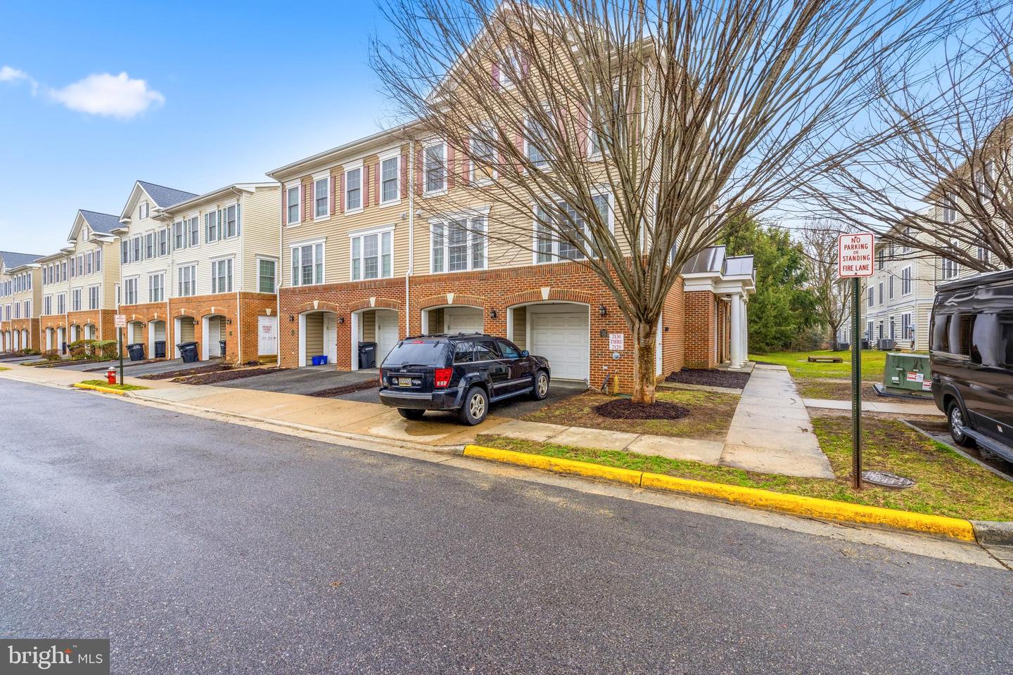 7122 HUNTLEY CREEK PL #77A, ALEXANDRIA, Virginia 22306, 3 Bedrooms Bedrooms, ,2 BathroomsBathrooms,Residential,For sale,7122 HUNTLEY CREEK PL #77A,VAFX2294350 MLS # VAFX2294350