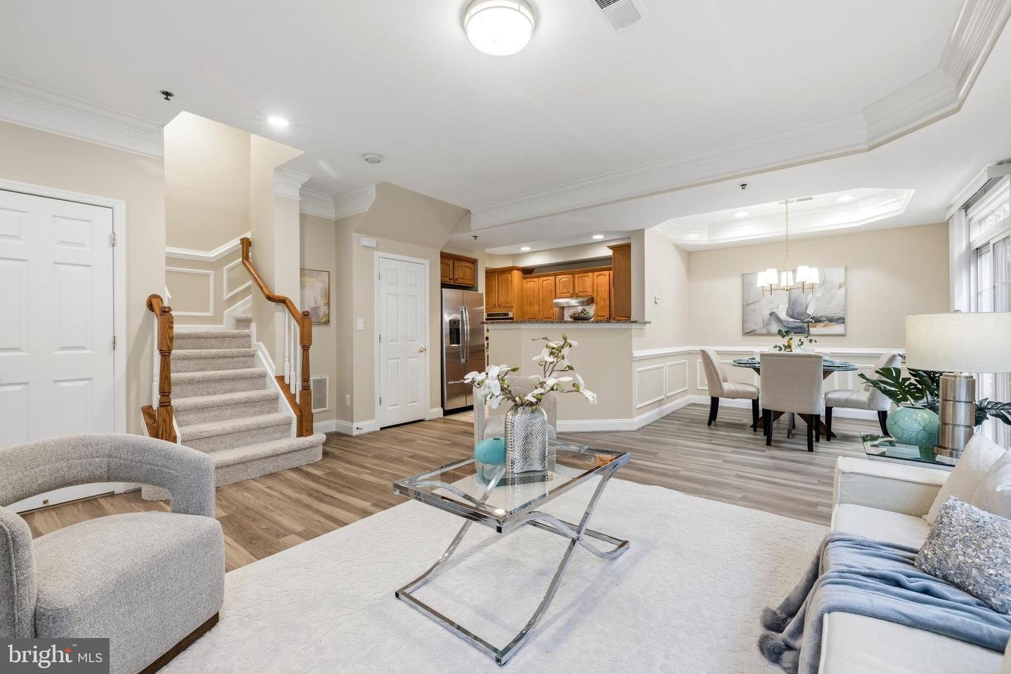 7122 HUNTLEY CREEK PL #77A, ALEXANDRIA, Virginia 22306, 3 Bedrooms Bedrooms, ,2 BathroomsBathrooms,Residential,For sale,7122 HUNTLEY CREEK PL #77A,VAFX2294350 MLS # VAFX2294350