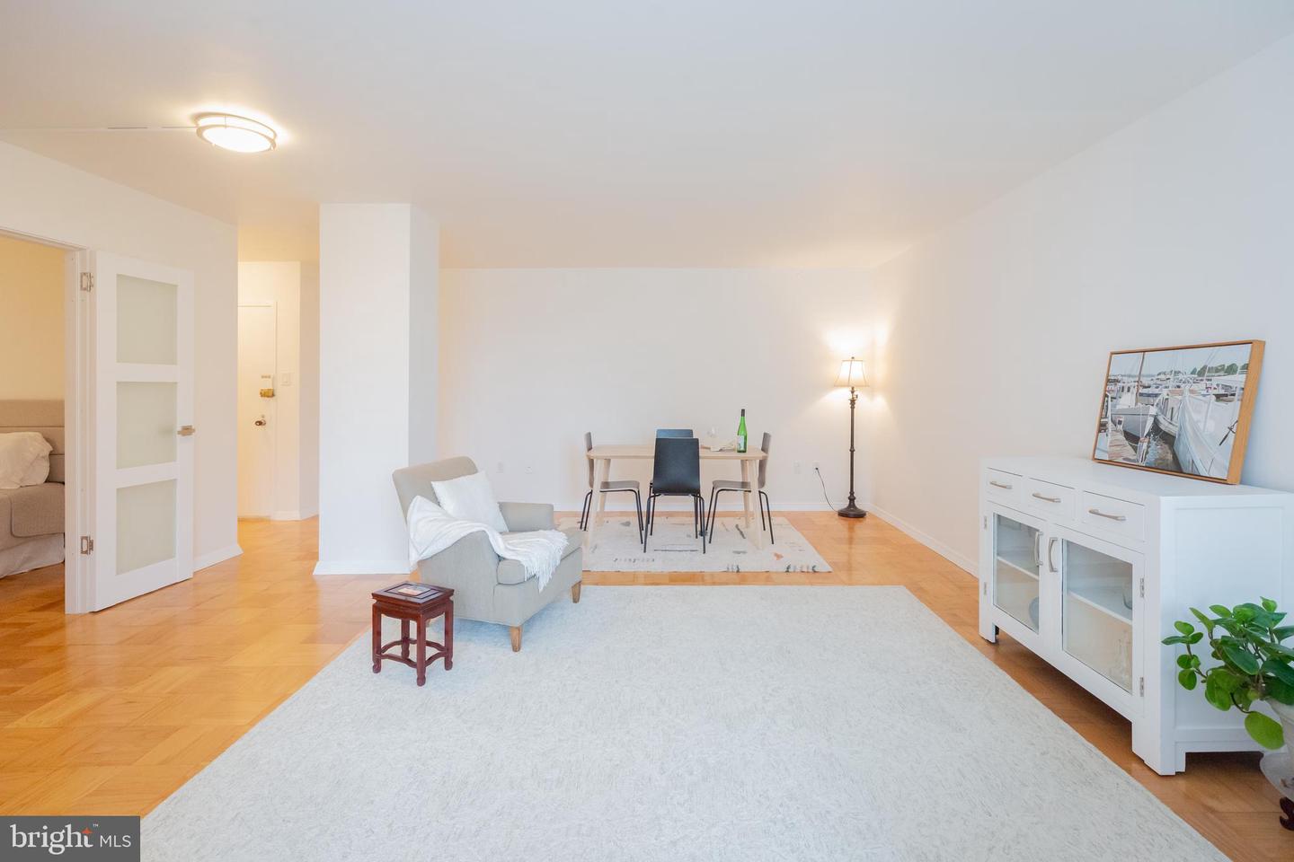 3001 VEAZEY TER NW #1128, WASHINGTON, District Of Columbia 20008, ,1 BathroomBathrooms,Residential,For sale,3001 VEAZEY TER NW #1128,DCDC2249164 MLS # DCDC2249164