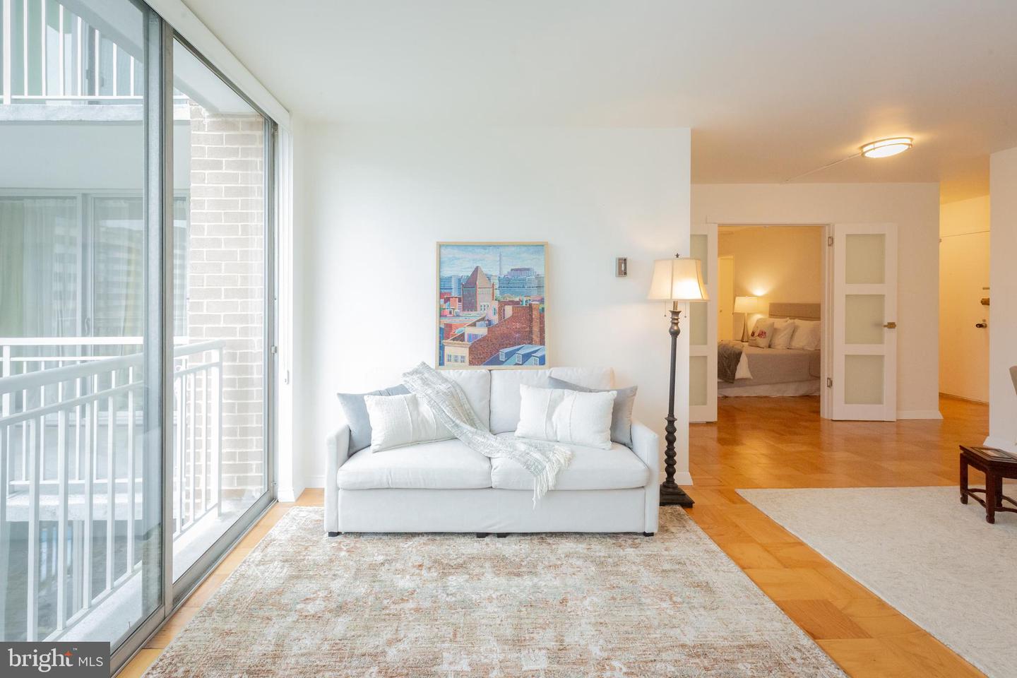 3001 VEAZEY TER NW #1128, WASHINGTON, District Of Columbia 20008, ,1 BathroomBathrooms,Residential,For sale,3001 VEAZEY TER NW #1128,DCDC2249164 MLS # DCDC2249164