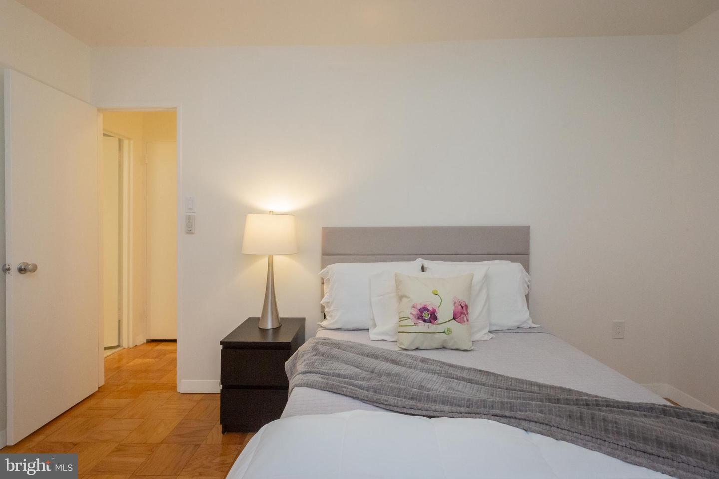 3001 VEAZEY TER NW #1128, WASHINGTON, District Of Columbia 20008, ,1 BathroomBathrooms,Residential,For sale,3001 VEAZEY TER NW #1128,DCDC2249164 MLS # DCDC2249164