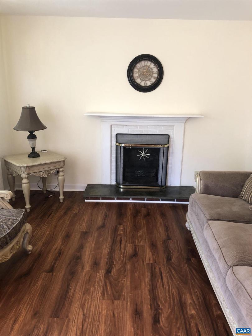 3193 OLD LYNCHBURG RD, NORTH GARDEN, Virginia 22959, 3 Bedrooms Bedrooms, ,1 BathroomBathrooms,Residential,For sale,3193 OLD LYNCHBURG RD,674013 MLS # 674013