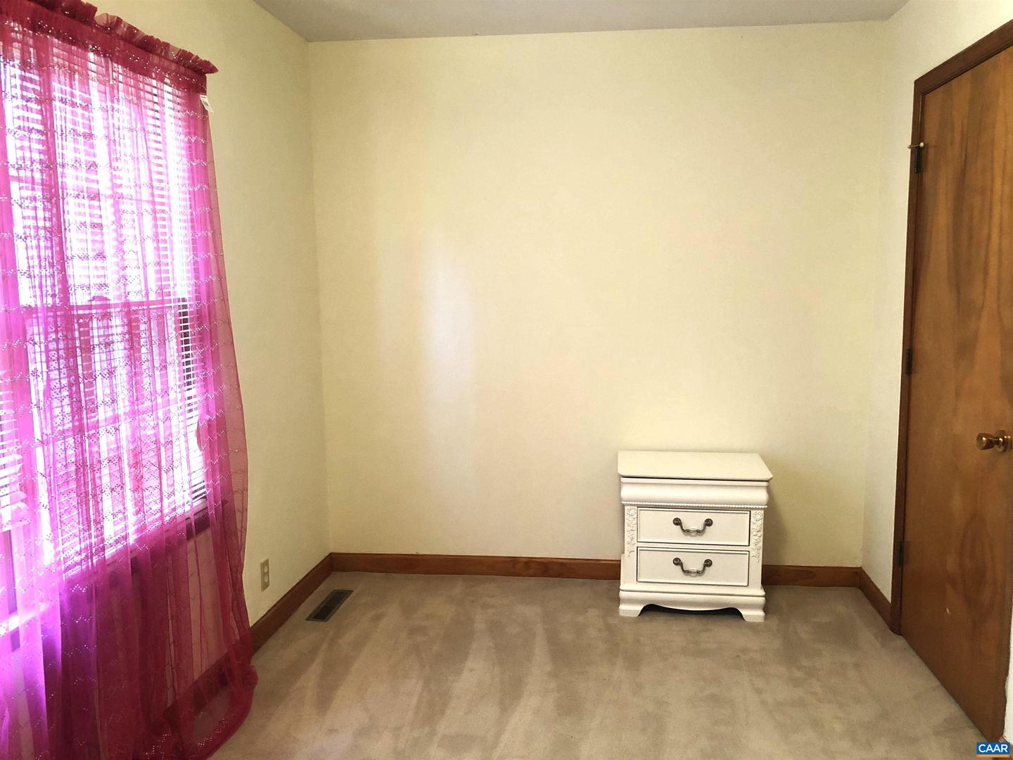 3193 OLD LYNCHBURG RD, NORTH GARDEN, Virginia 22959, 3 Bedrooms Bedrooms, ,1 BathroomBathrooms,Residential,For sale,3193 OLD LYNCHBURG RD,674013 MLS # 674013