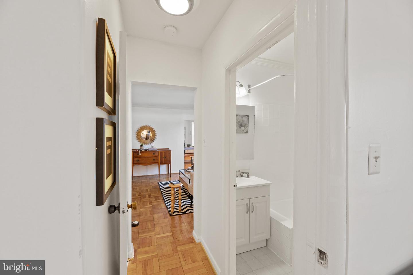 3051 IDAHO AVE NW #119, WASHINGTON, District Of Columbia 20016, 1 Bedroom Bedrooms, ,1 BathroomBathrooms,Residential,For sale,3051 IDAHO AVE NW #119,DCDC2249174 MLS # DCDC2249174