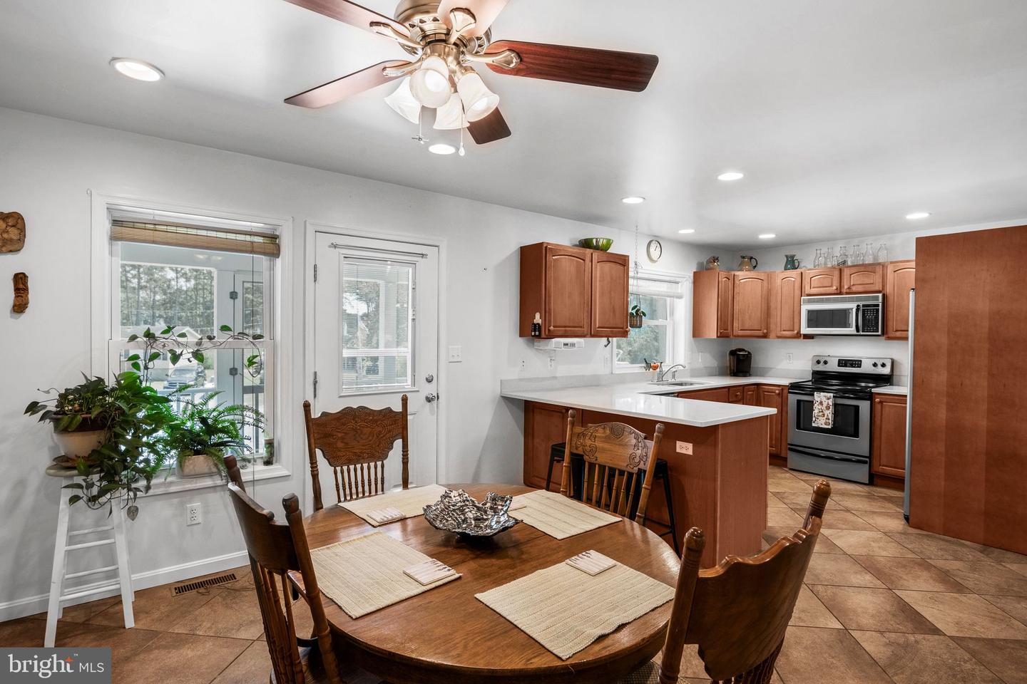 7516 DOE BAY LN, CHINCOTEAGUE ISLAND, Virginia 23336, 3 Bedrooms Bedrooms, ,3 BathroomsBathrooms,Residential,For sale,7516 DOE BAY LN,VAAC2002650 MLS # VAAC2002650 7516 DOE BAY LN, CHINCOTEAGUE ISLAND, Virginia 23336, 3 Bedrooms Bedrooms, ,3 BathroomsBathrooms,Residential,For sale,7516 DOE BAY LN,VAAC2002650 MLS # VAAC2002650