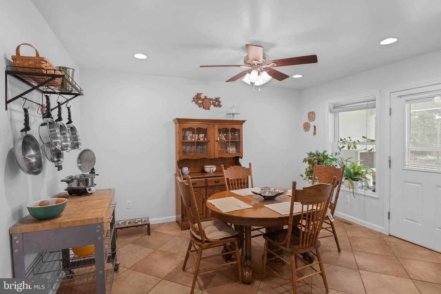 7516 DOE BAY LN, CHINCOTEAGUE ISLAND, Virginia 23336, 3 Bedrooms Bedrooms, ,3 BathroomsBathrooms,Residential,For sale,7516 DOE BAY LN,VAAC2002650 MLS # VAAC2002650 7516 DOE BAY LN, CHINCOTEAGUE ISLAND, Virginia 23336, 3 Bedrooms Bedrooms, ,3 BathroomsBathrooms,Residential,For sale,7516 DOE BAY LN,VAAC2002650 MLS # VAAC2002650