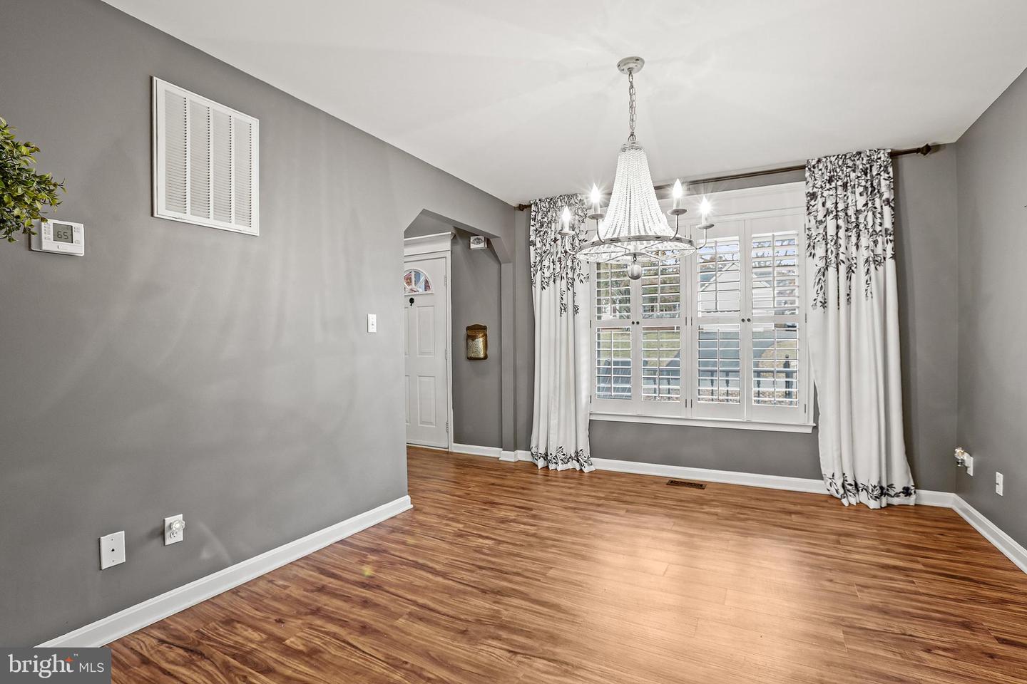 16 S POINTE LN, FREDERICKSBURG, Virginia 22405, 4 Bedrooms Bedrooms, ,3 BathroomsBathrooms,Residential,For sale,16 S POINTE LN,VAST2046666 MLS # VAST2046666