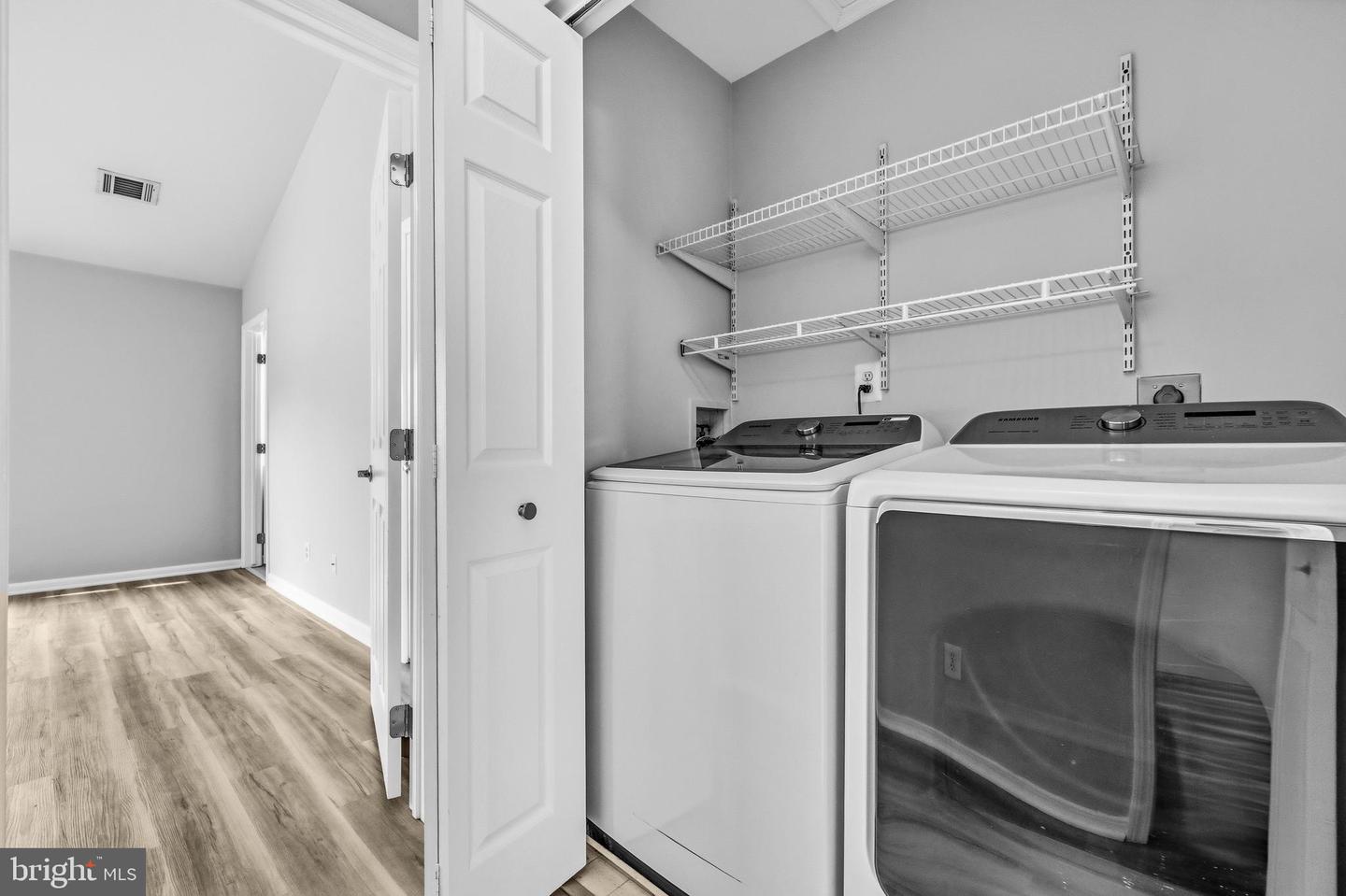 21557 FIELD STATION TER, BROADLANDS, Virginia 20148, 3 Bedrooms Bedrooms, ,2 BathroomsBathrooms,Residential,For sale,21557 FIELD STATION TER,VALO2117494 MLS # VALO2117494