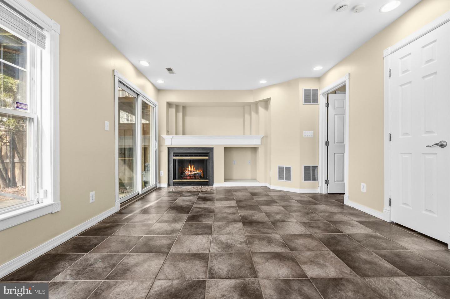 21557 FIELD STATION TER, BROADLANDS, Virginia 20148, 3 Bedrooms Bedrooms, ,2 BathroomsBathrooms,Residential,For sale,21557 FIELD STATION TER,VALO2117494 MLS # VALO2117494